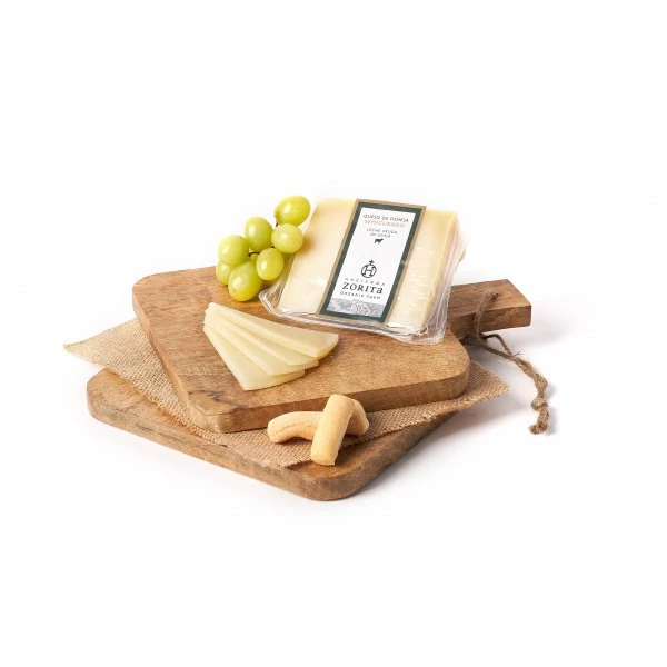 Hacienda Zorita Semicured Sheep Cheese 200gr
