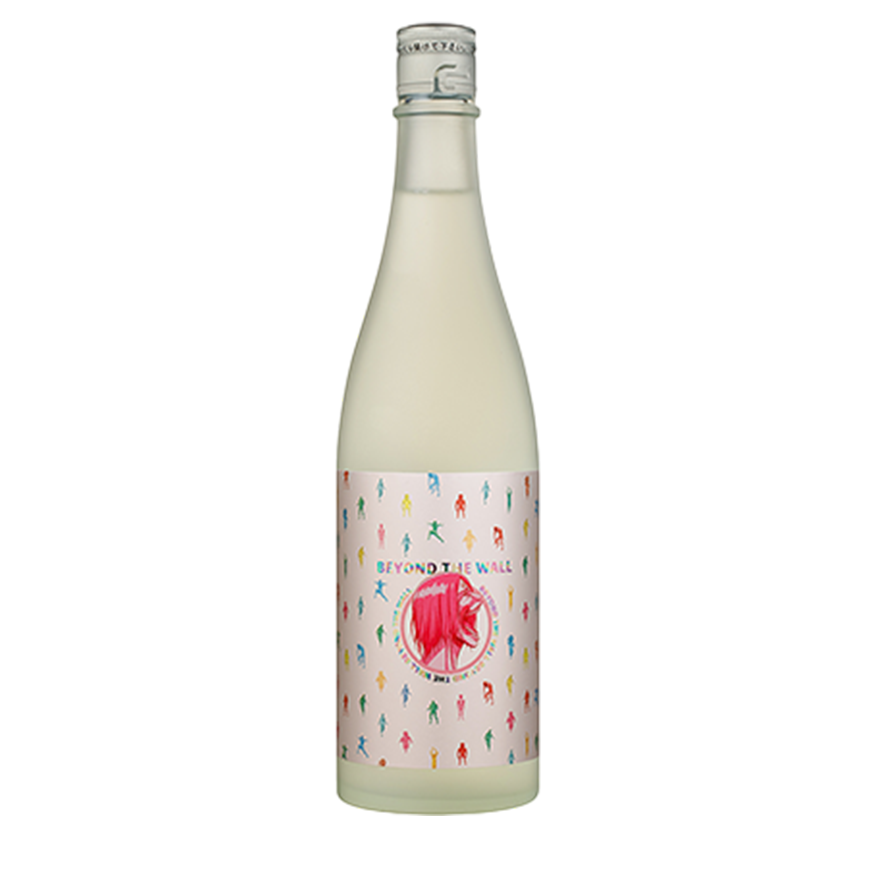 Attack on Titan Dina Titan Model Sake 72cl